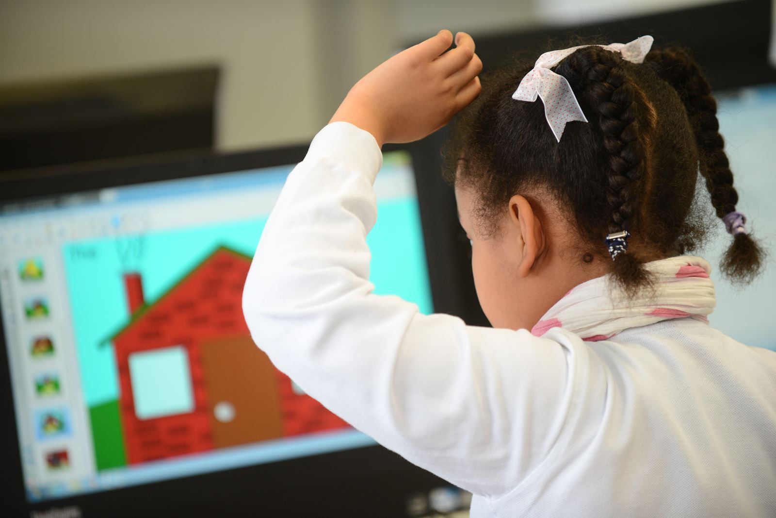 Children in the Computer Room - ISF International School Frankfurt ...