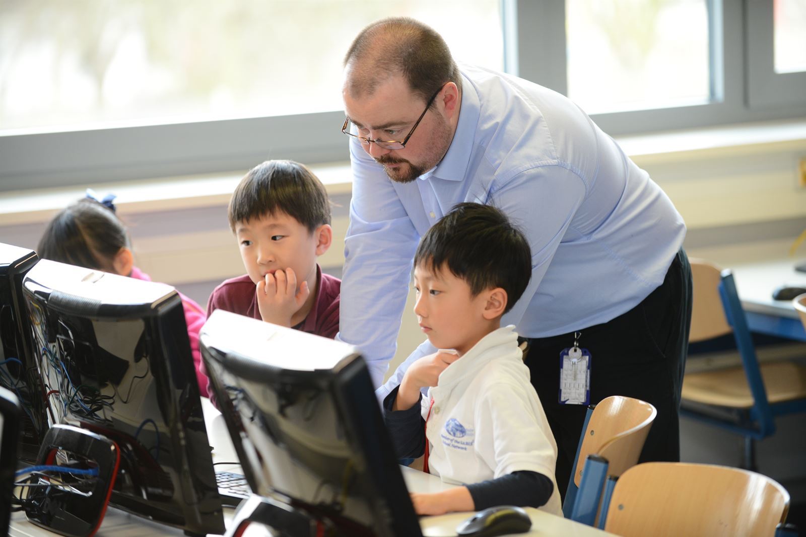 Children in the Computer Room - ISF International School Frankfurt ...